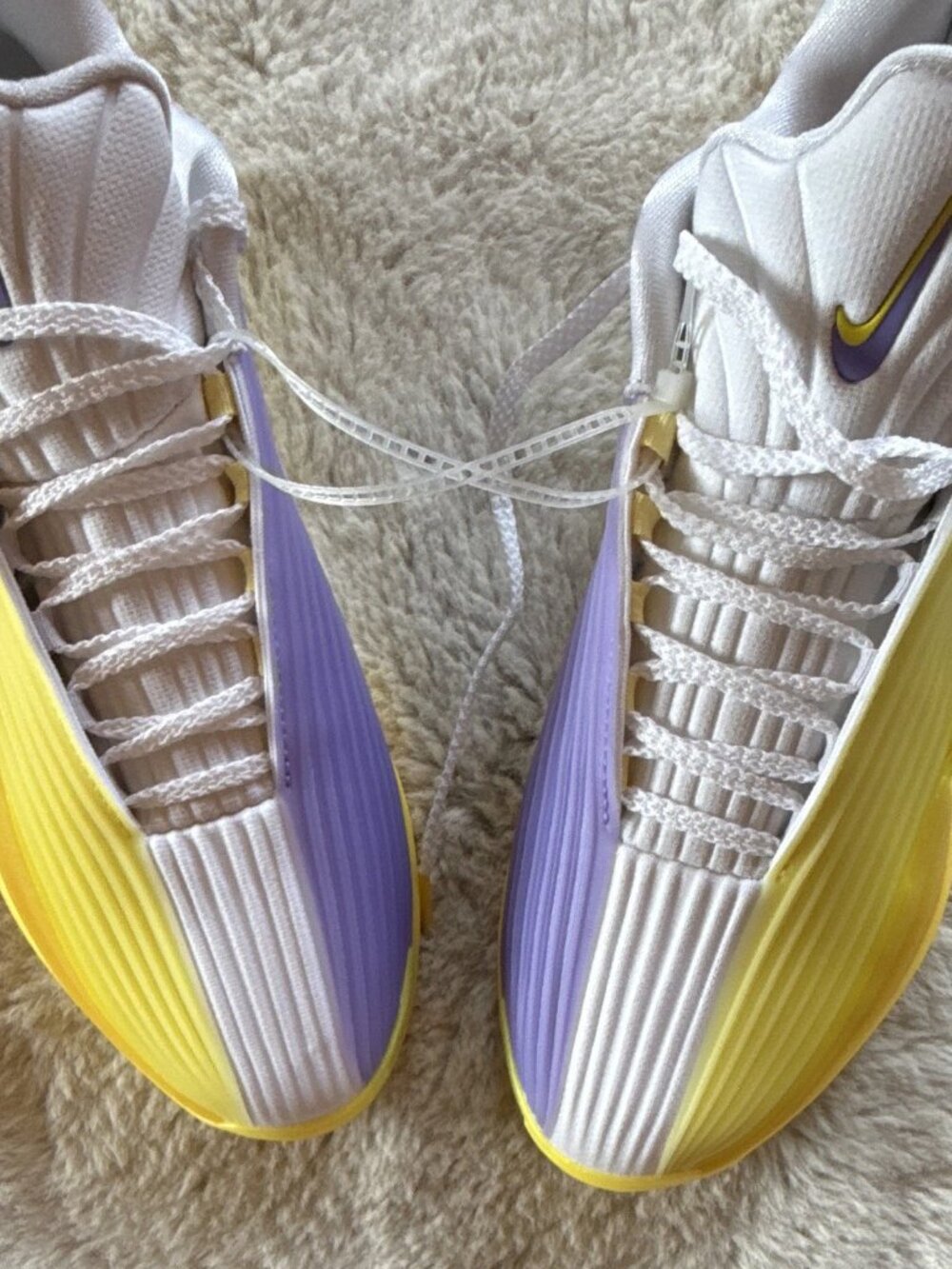 Nike Air Zoom GT Cut 3 Turbo Los Angeles Lakers Basketball Shoes - New w/o tags